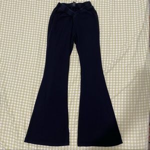 shein black flared leggings / yoga pants